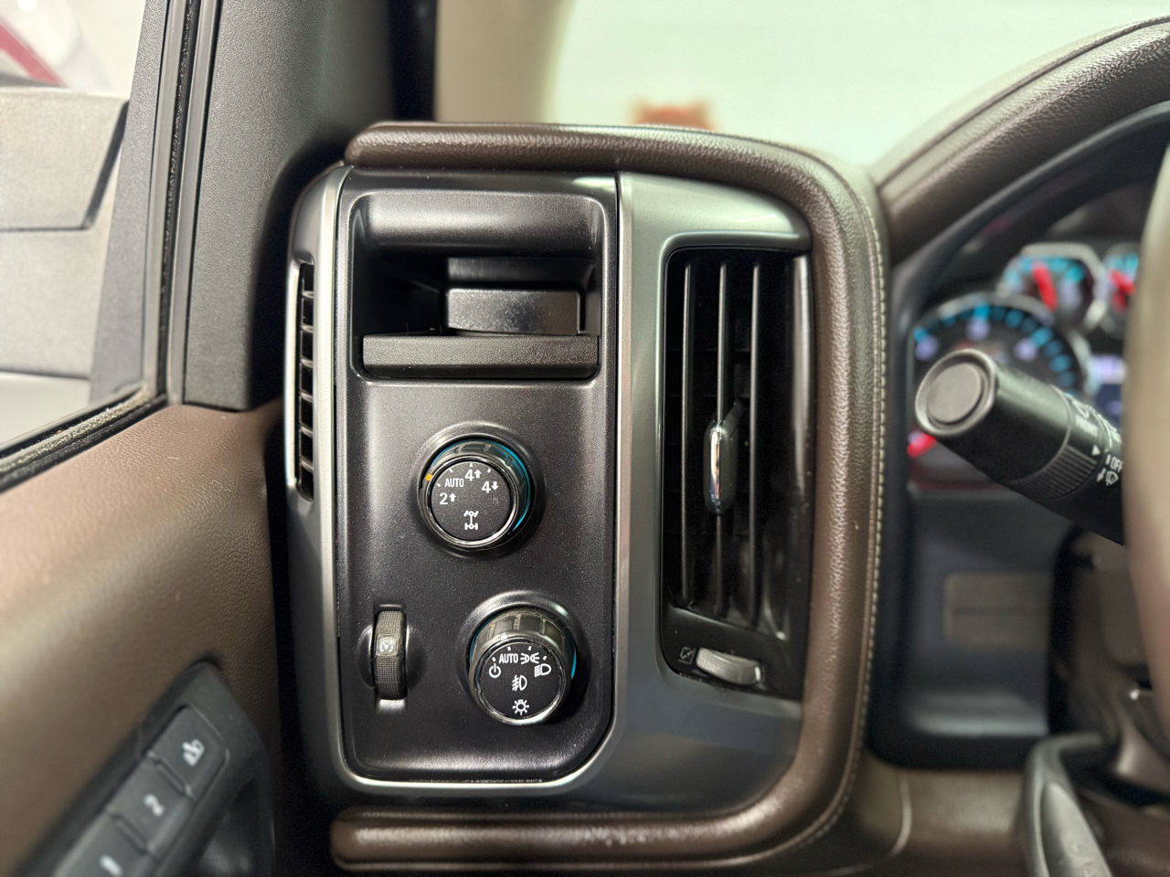 Chevrolet Silverado 1500 LTZ 2014 Chevrolet Silverado 1500 LTZ 2014