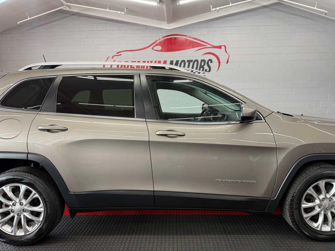 Jeep Cherokee Latitude 2019 Jeep Cherokee Latitude 2019