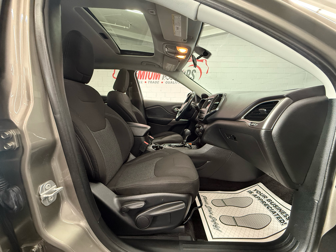 Jeep Cherokee Latitude 2019 Jeep Cherokee Latitude 2019