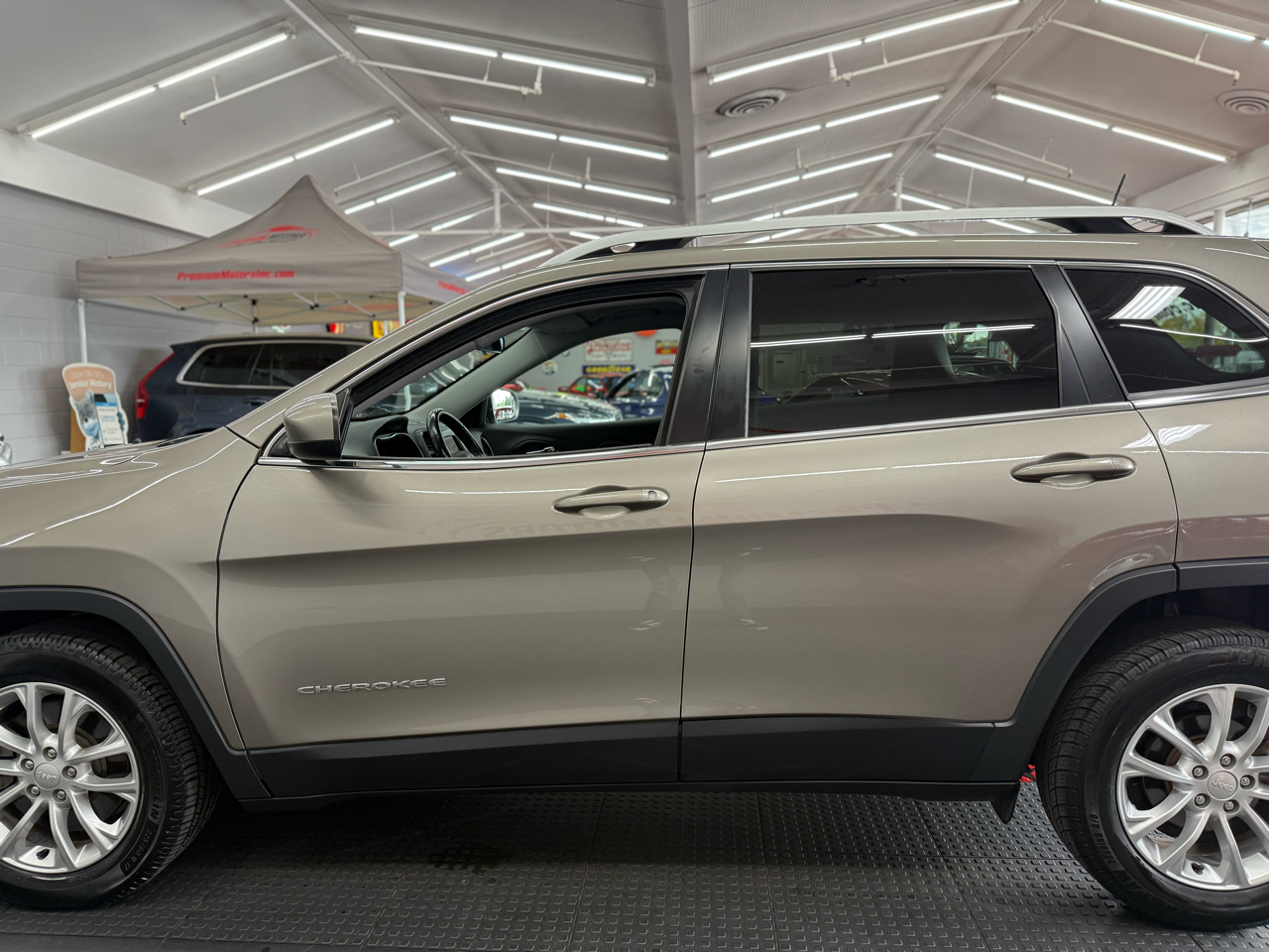 Jeep Cherokee Latitude 2019 Jeep Cherokee Latitude 2019