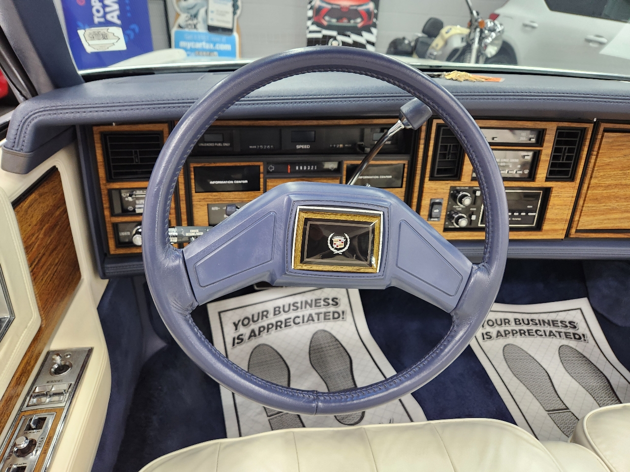 Cadillac Eldorado Biarritz 1984