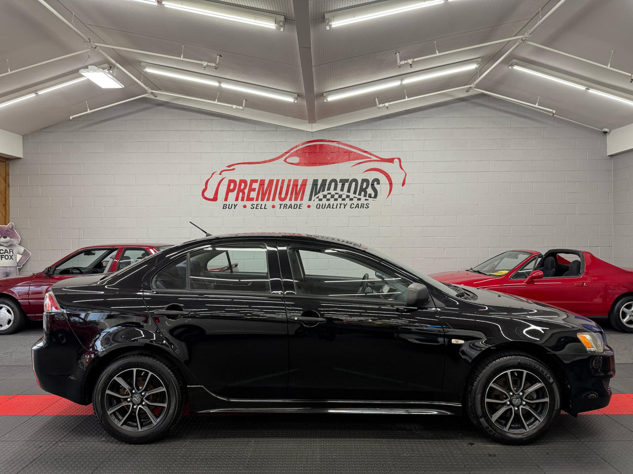 2010 Mitsubishi Lancer DE's photo