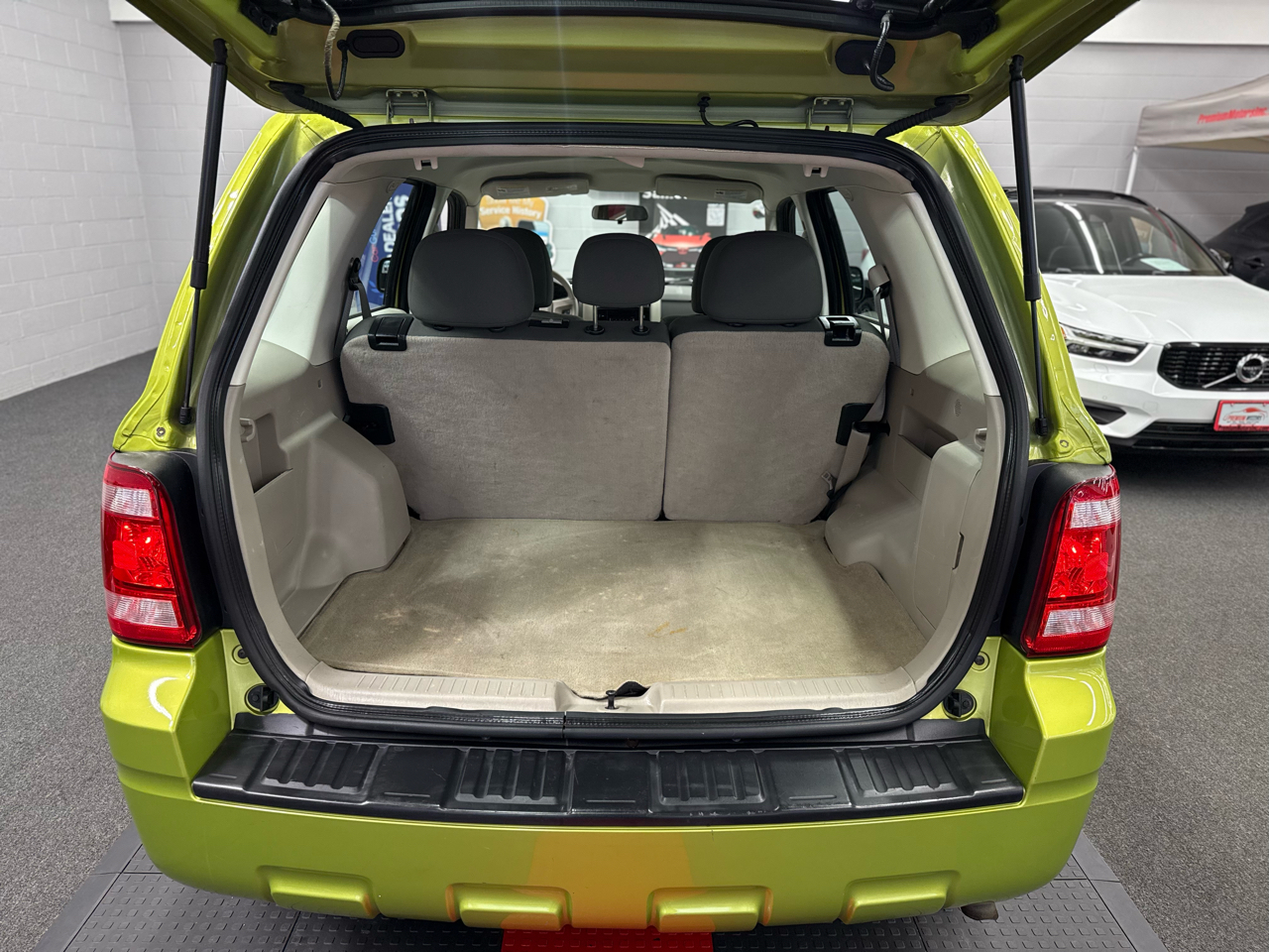 Ford Escape XLS 2011