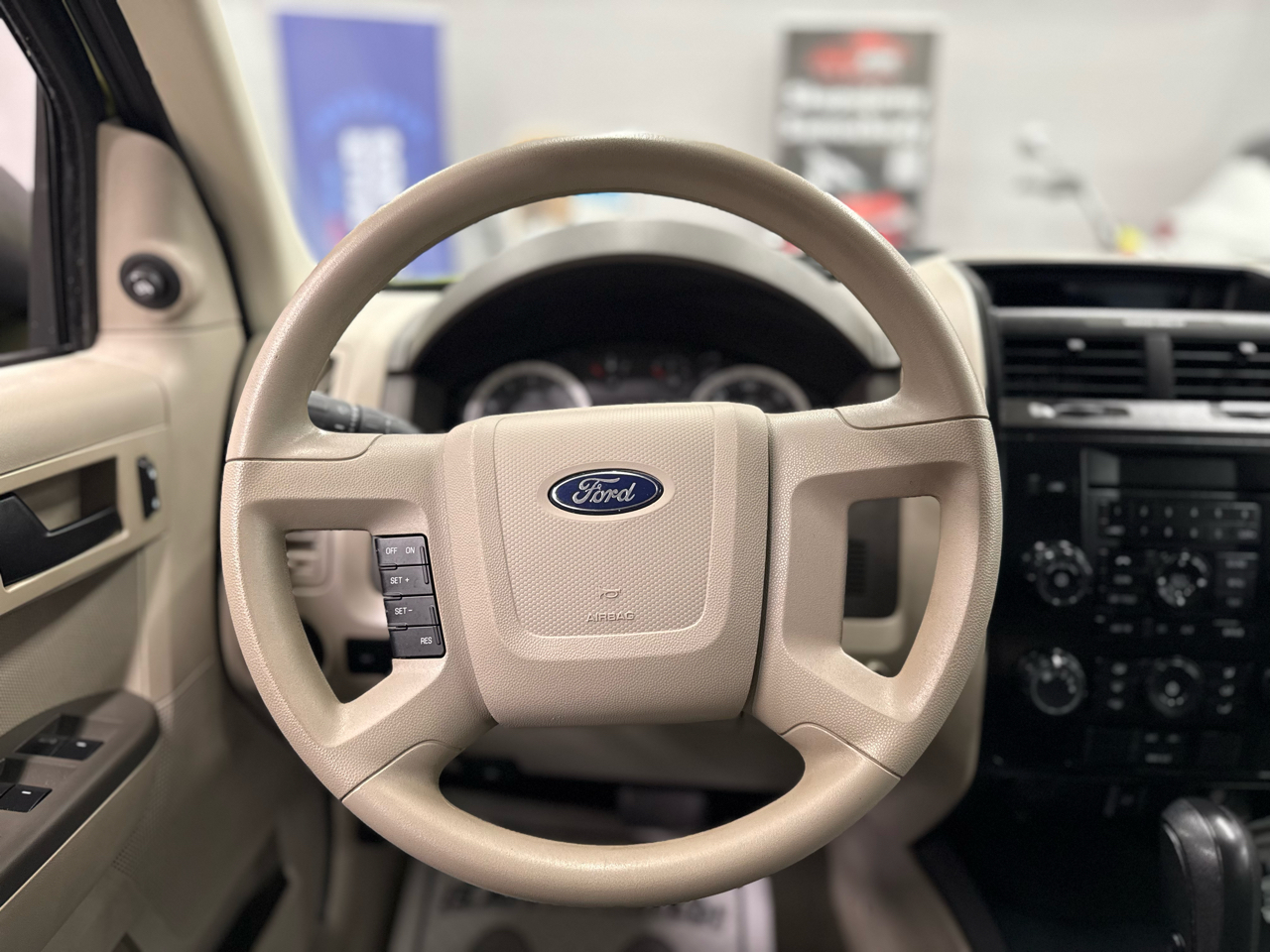 Ford Escape XLS 2011