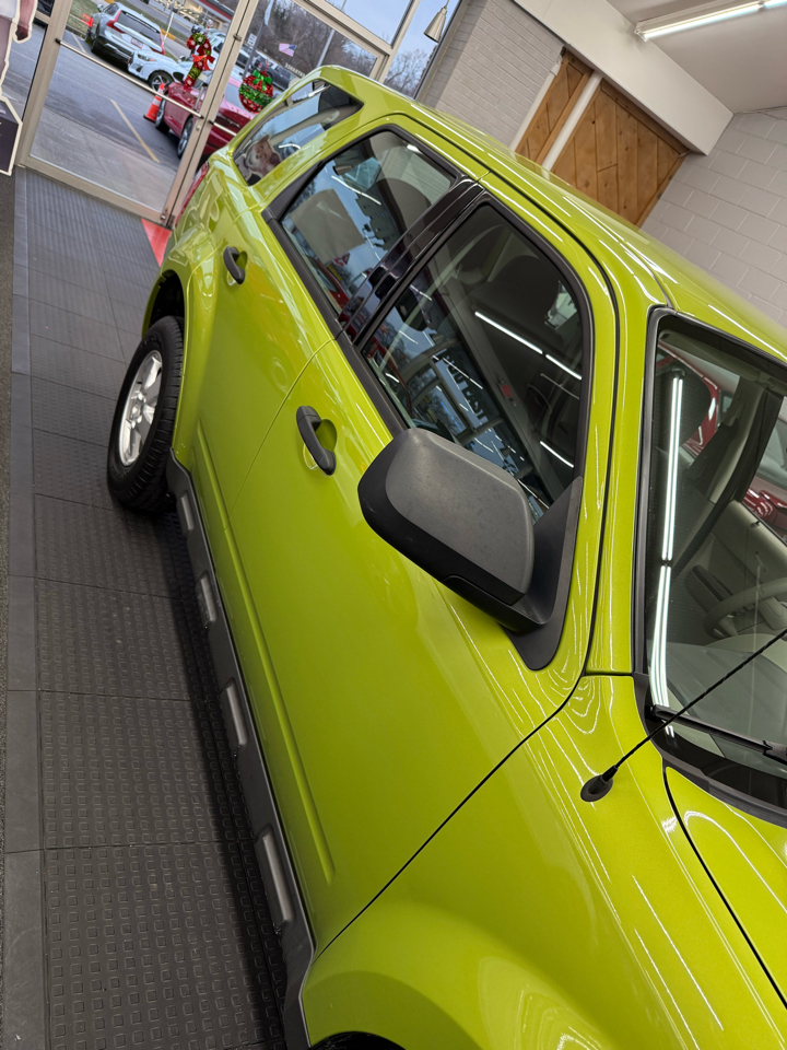 Ford Escape XLS 2011