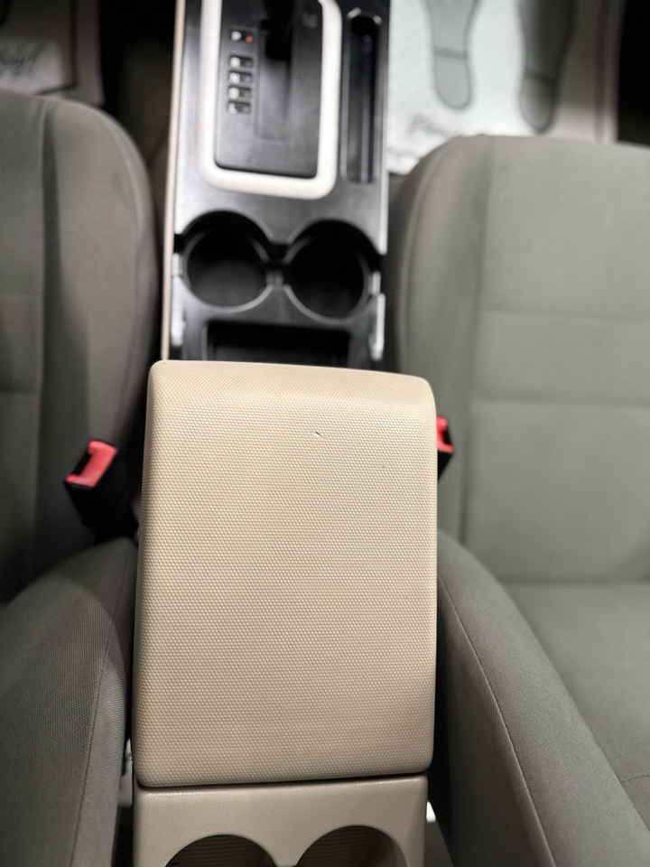 Ford Escape XLS 2011