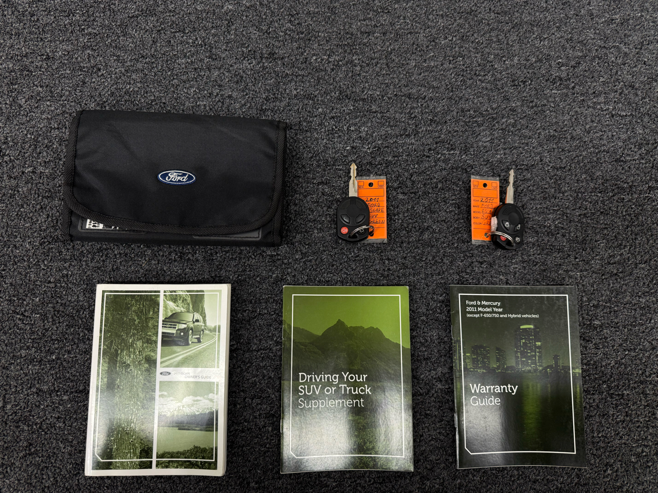 Ford Escape XLS 2011