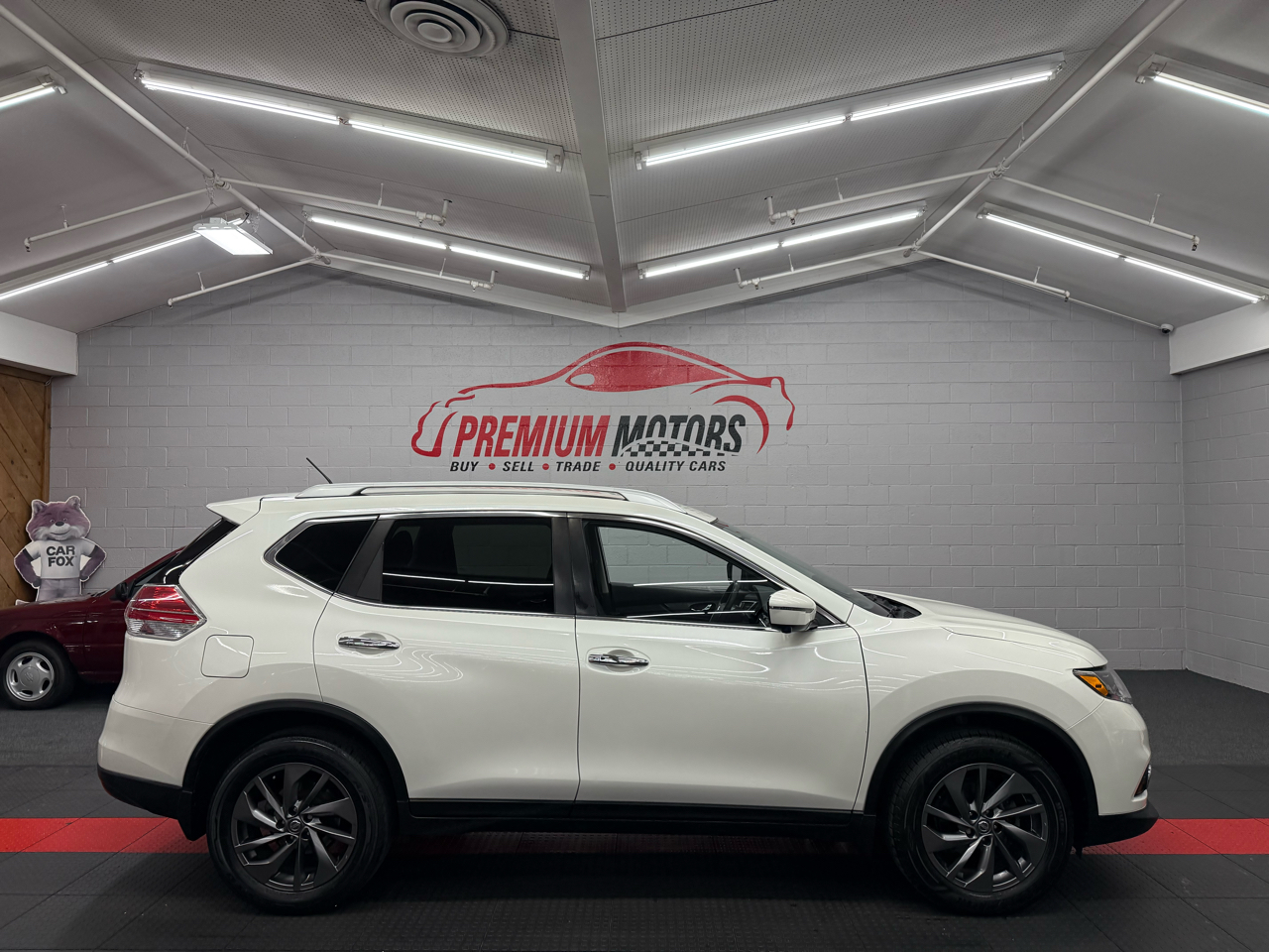 2016 Nissan Rogue SL's photo