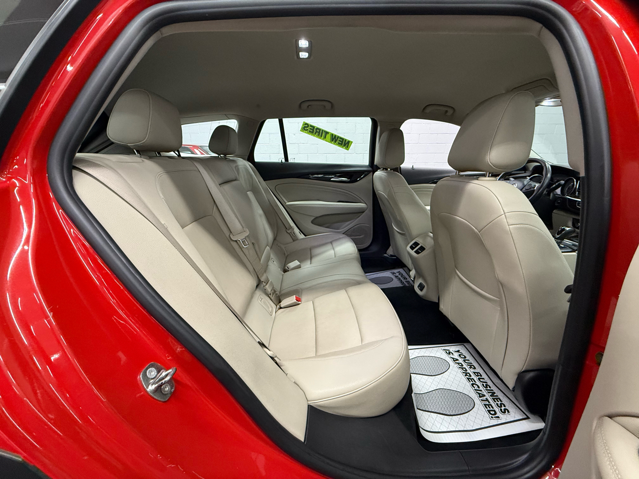 Buick Regal TourX Essence 2018