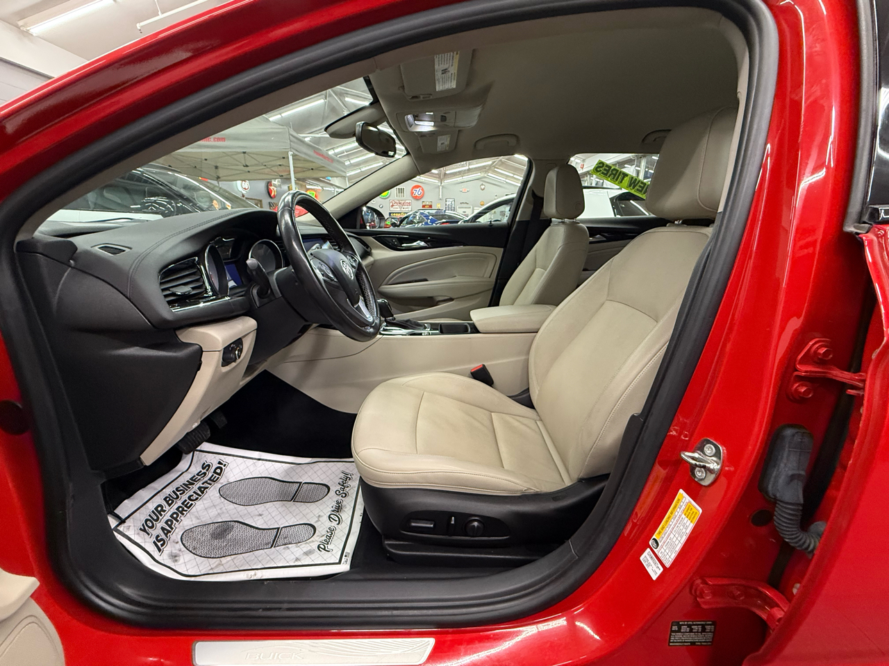 Buick Regal TourX Essence 2018