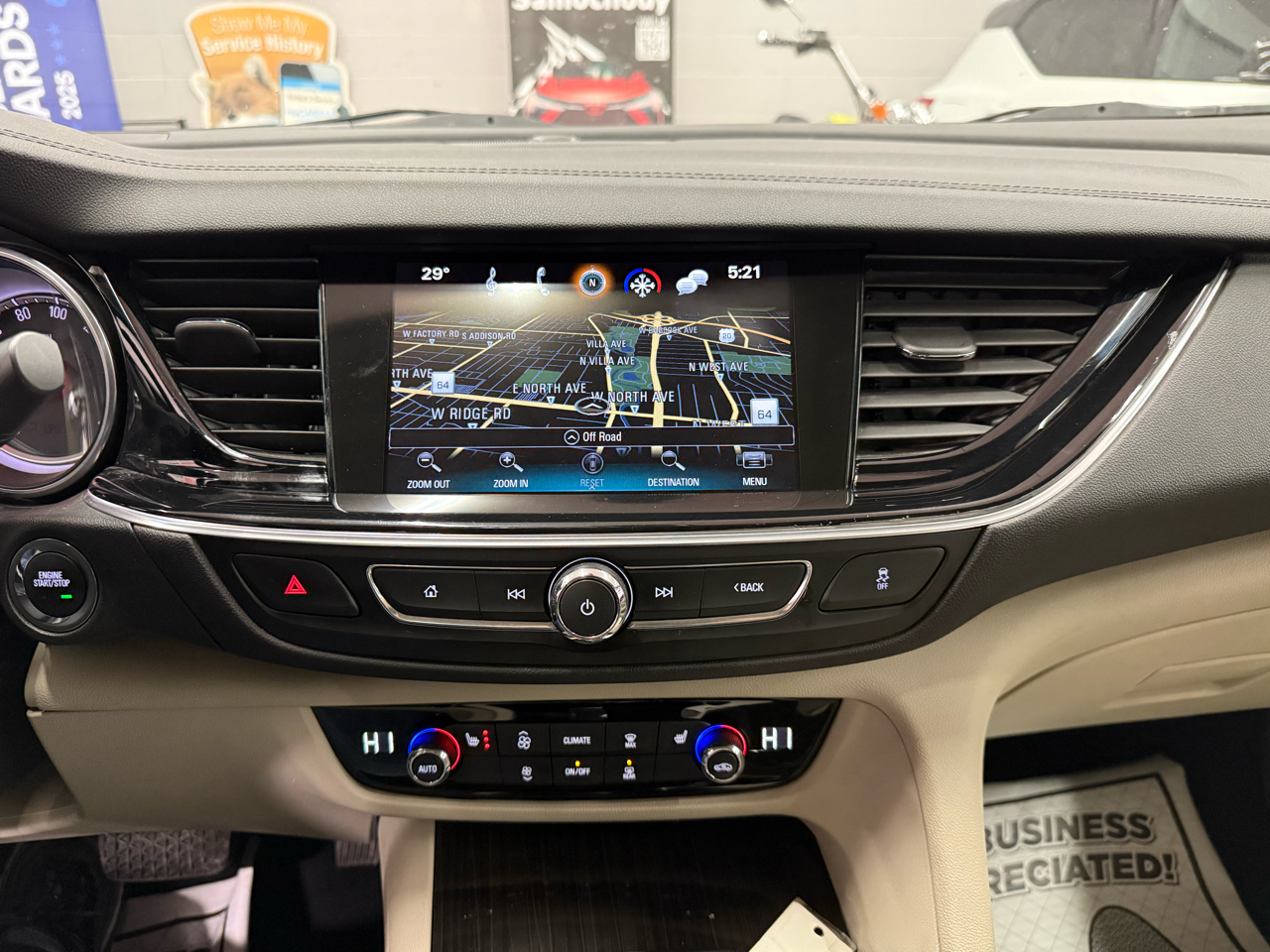 Buick Regal TourX Essence 2018