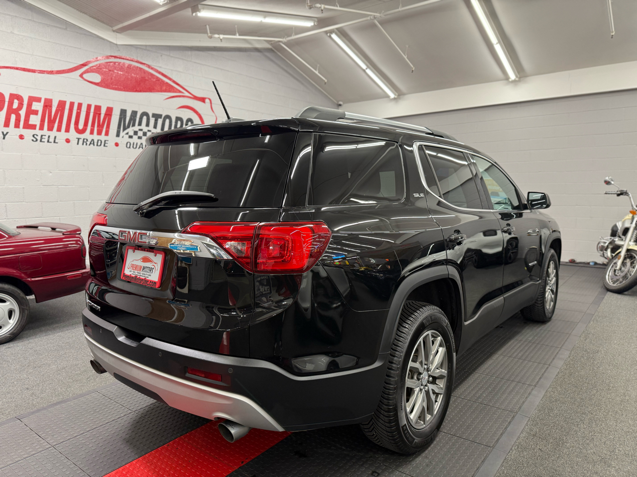 GMC Acadia SLE 2019