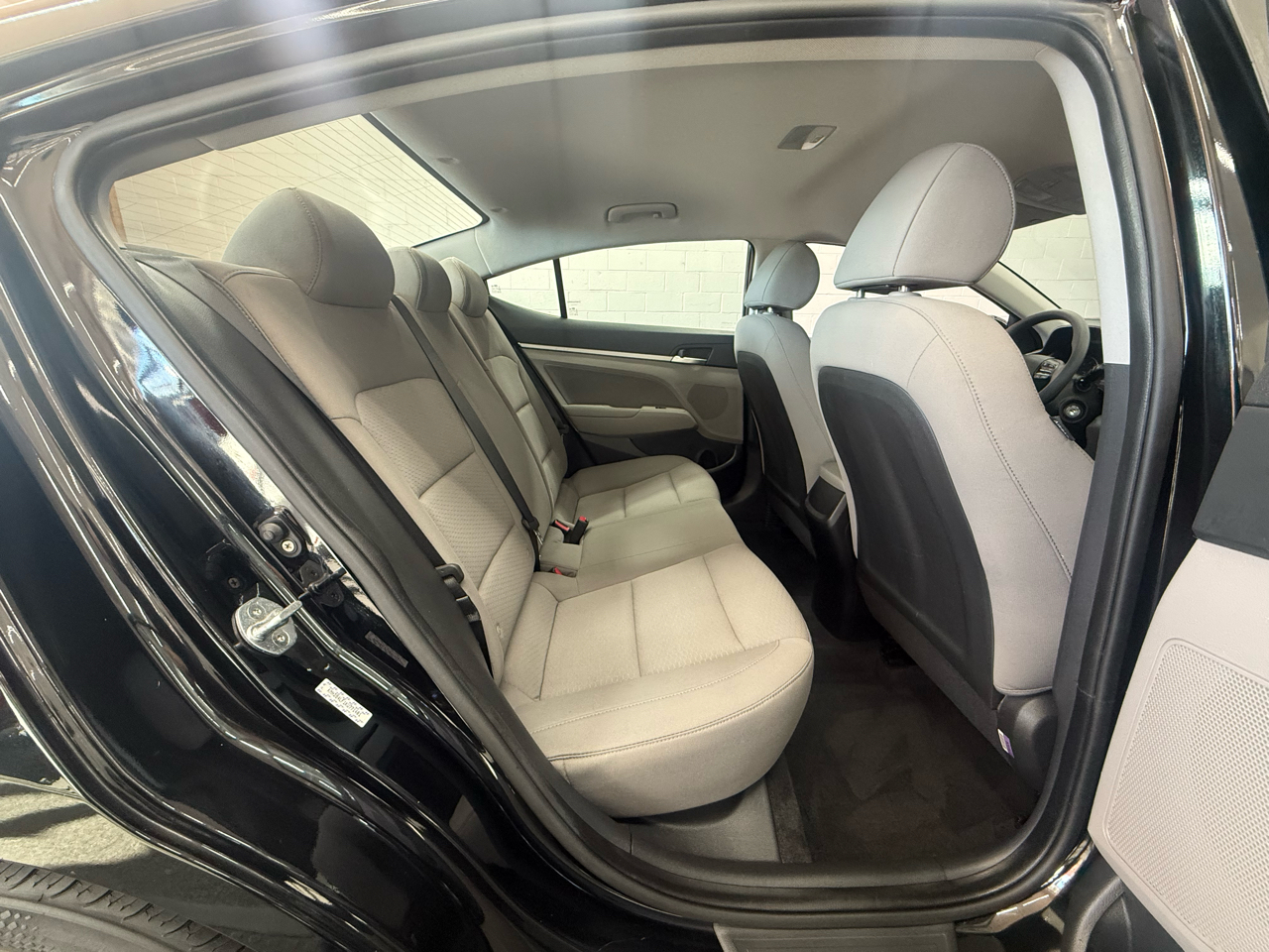 Hyundai Elantra SEL 2019