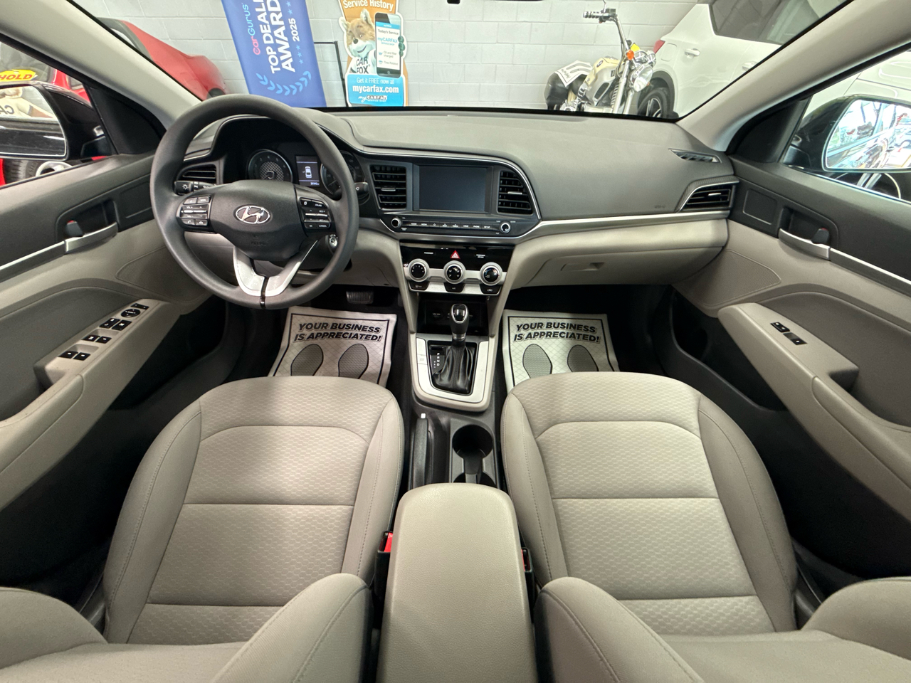 Hyundai Elantra SEL 2019