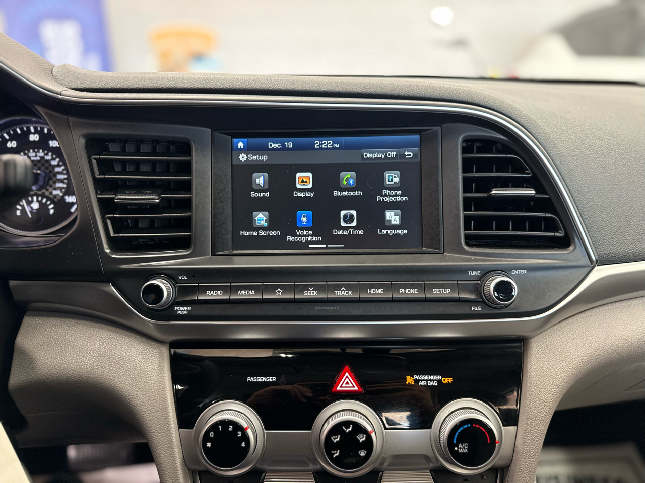 Hyundai Elantra SEL 2019