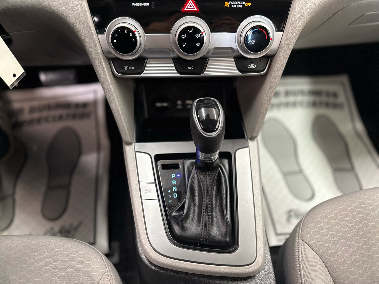 Hyundai Elantra SEL 2019