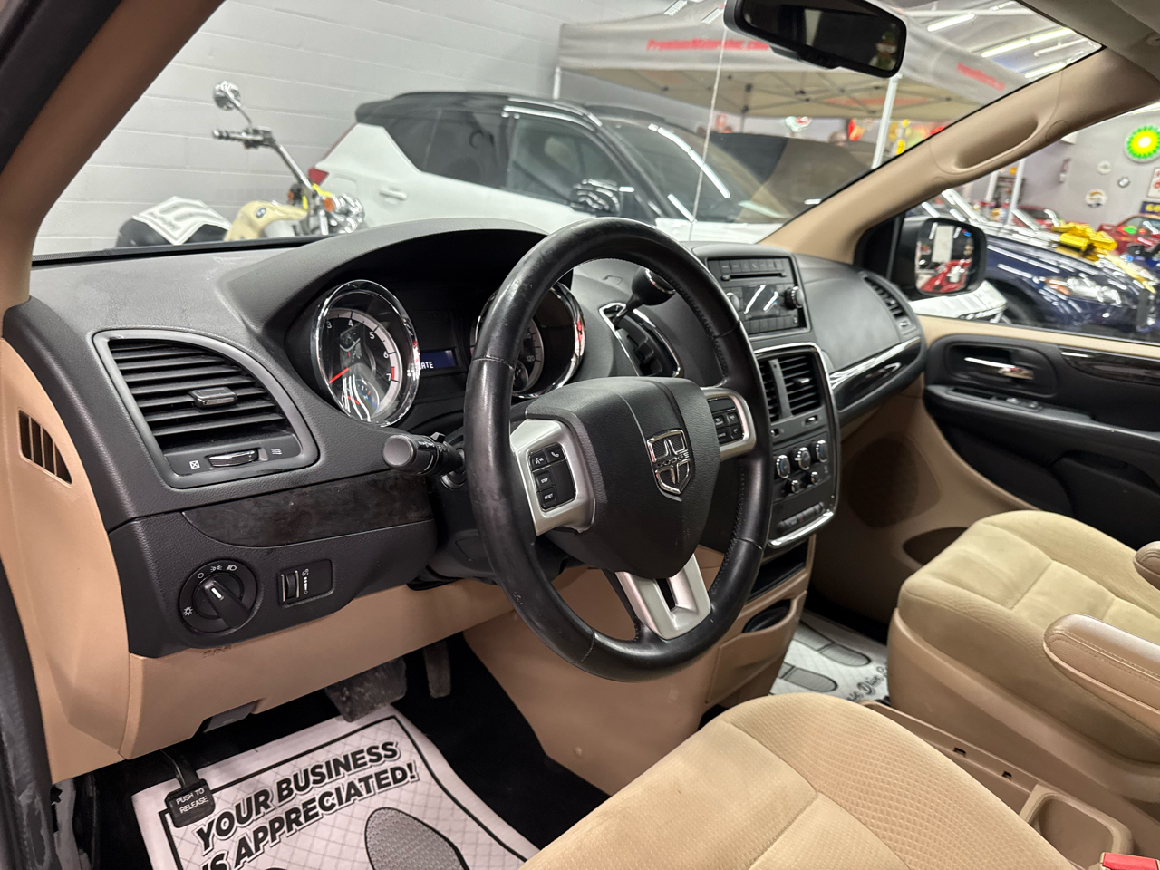 Dodge Grand Caravan SE 2016