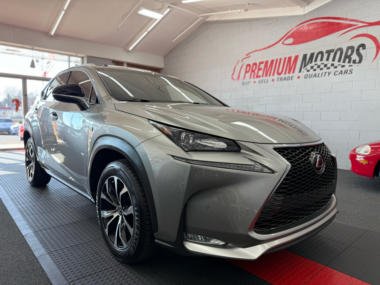 Lexus NX 200t  2015