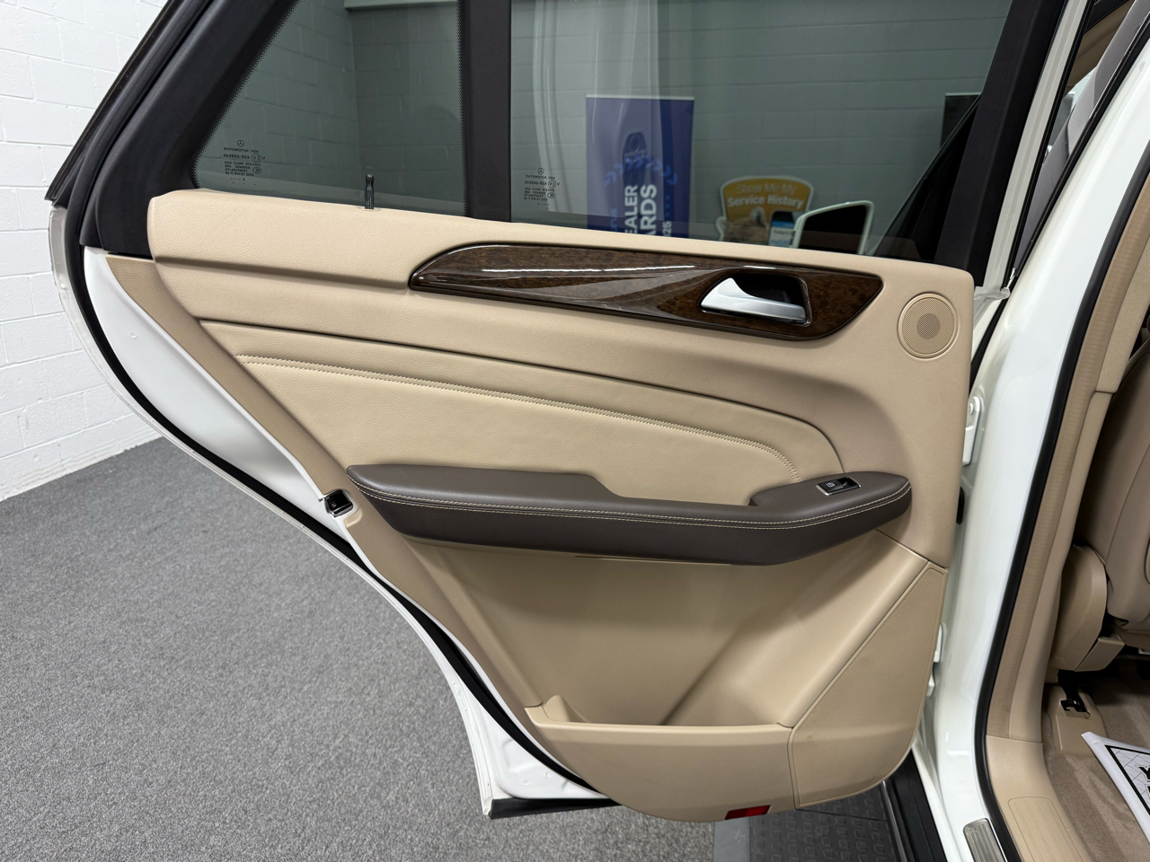 Mercedes-Benz M-Class  2014