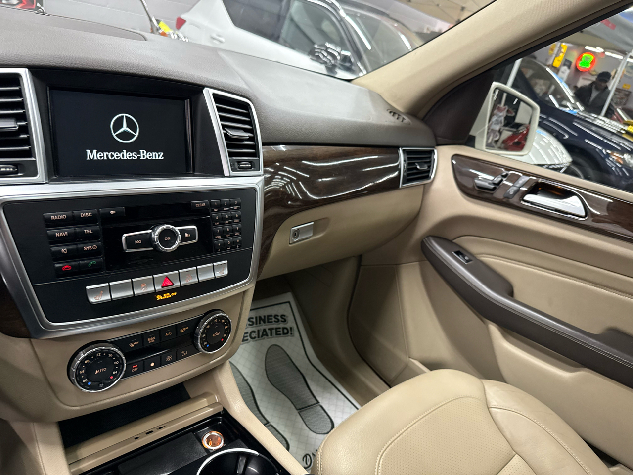 Mercedes-Benz M-Class  2014