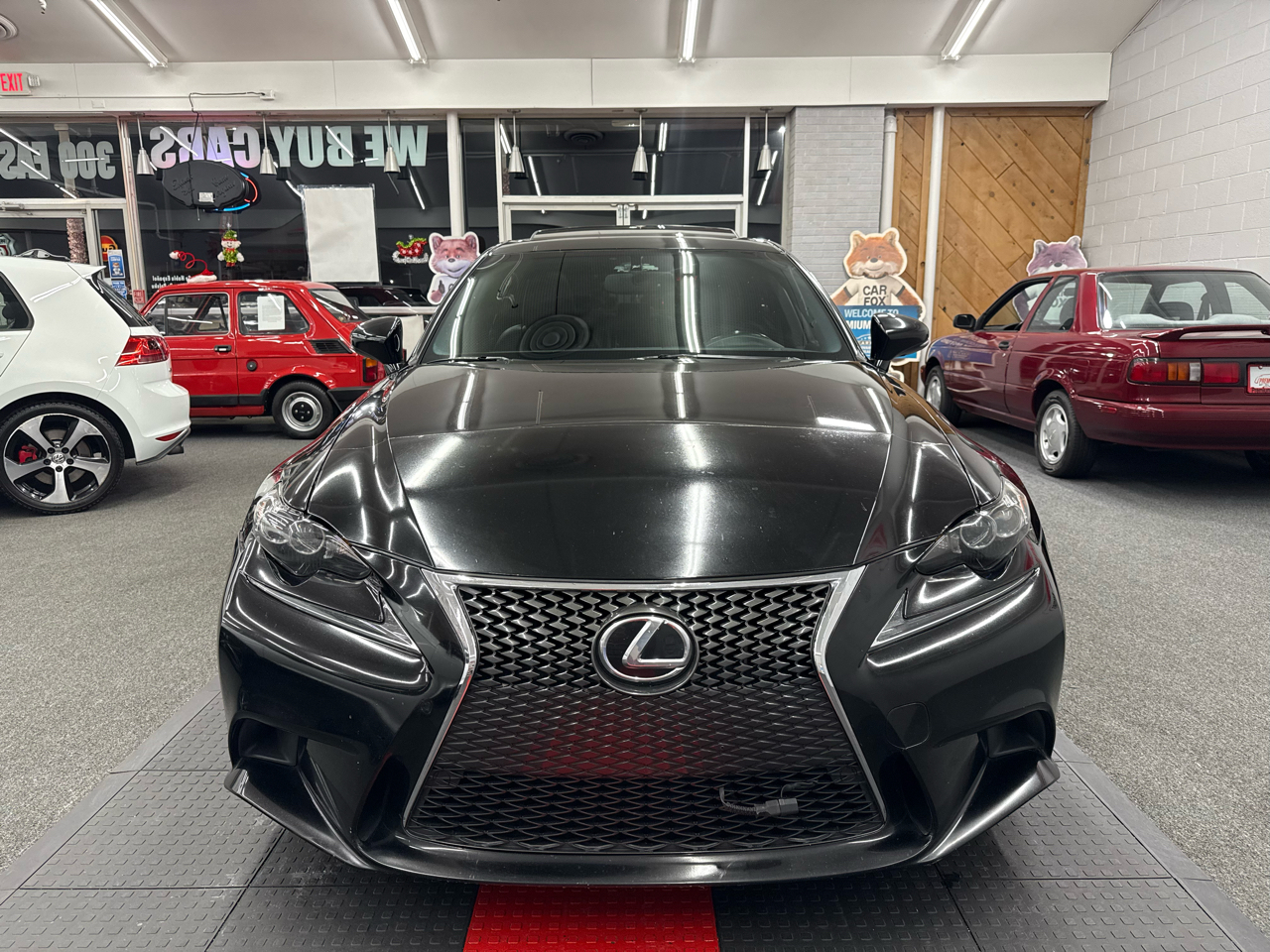 Lexus IS  2016