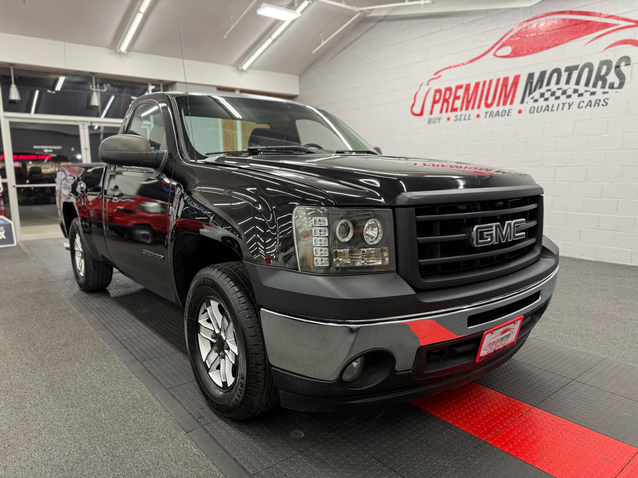 GMC Sierra 1500  2013