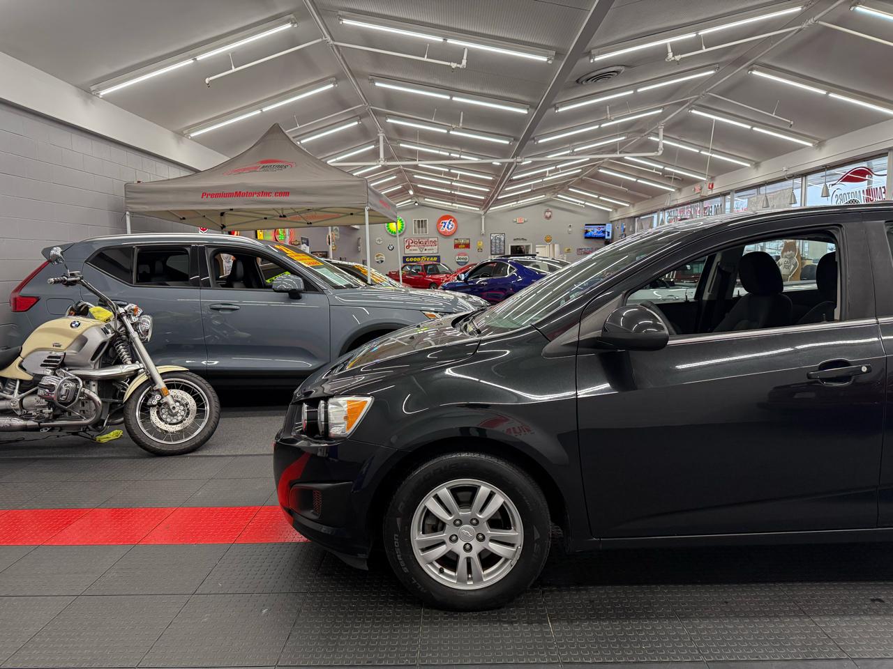 Chevrolet Sonic LT 2015