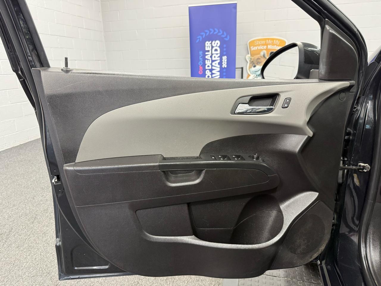 Chevrolet Sonic LT 2015