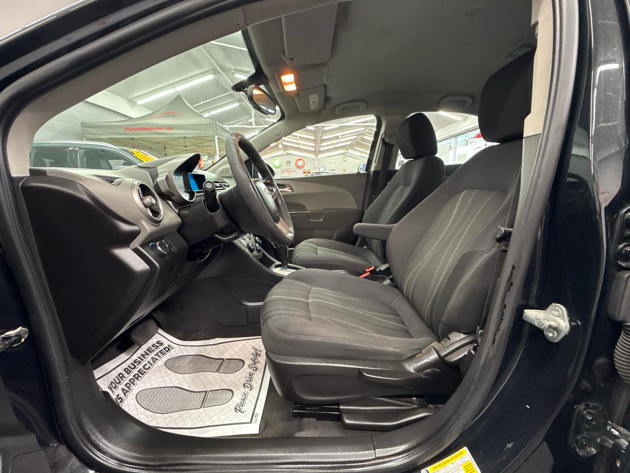 Chevrolet Sonic LT 2015