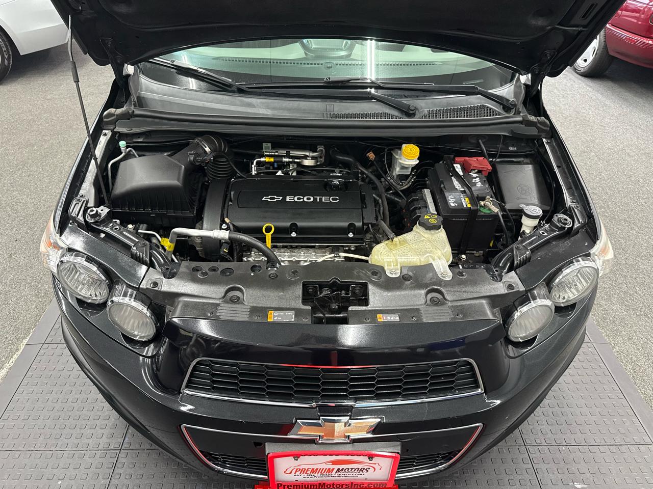 Chevrolet Sonic LT 2015