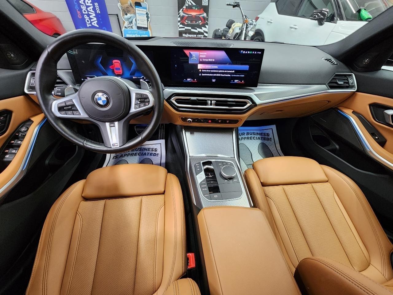 BMW 3-Series  2023