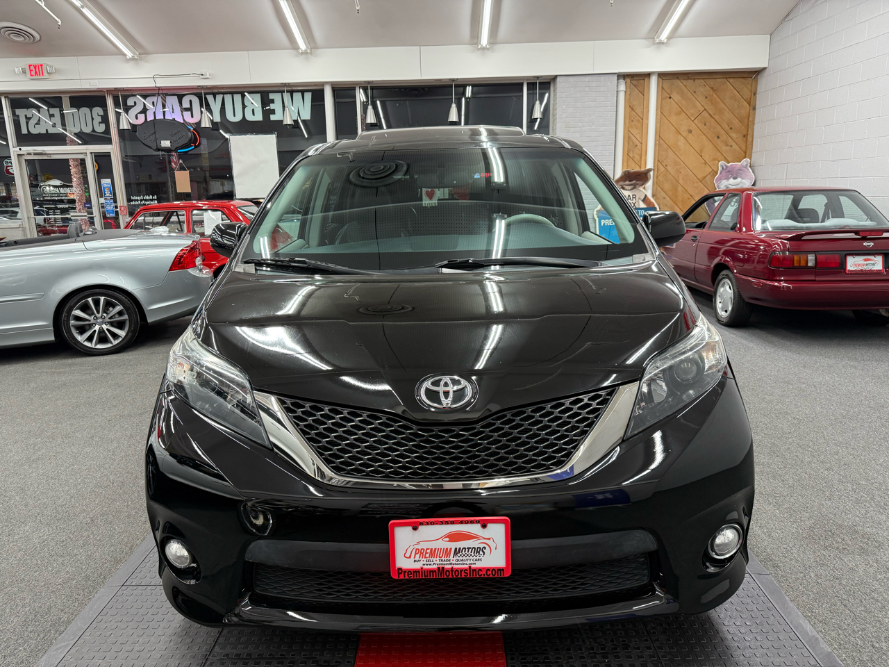 Toyota Sienna  2013