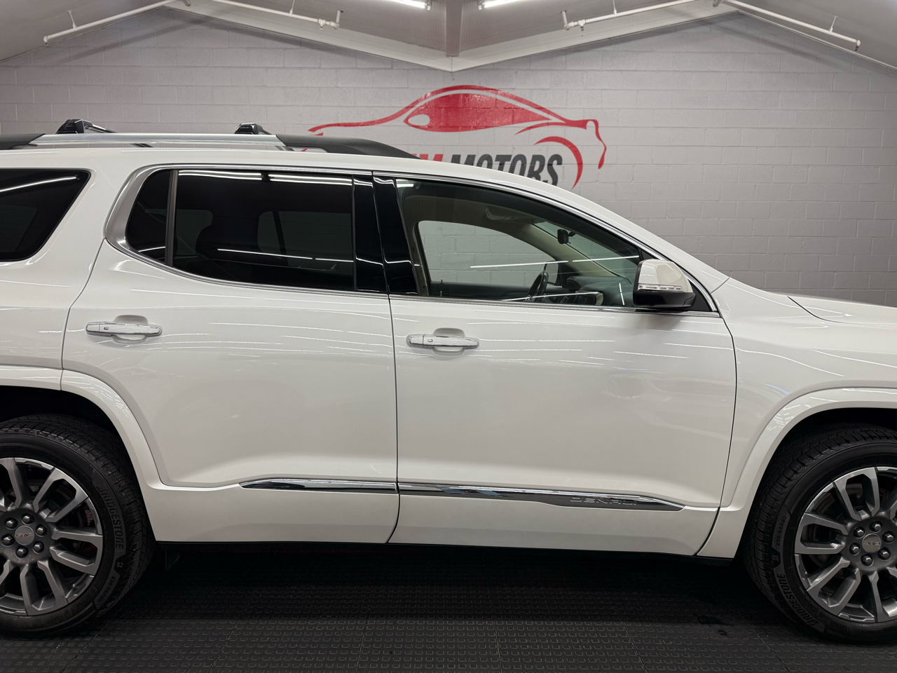 GMC Acadia Denali 2022