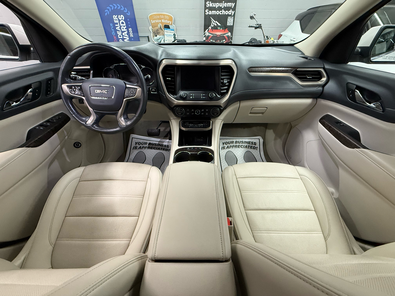 GMC Acadia Denali 2022