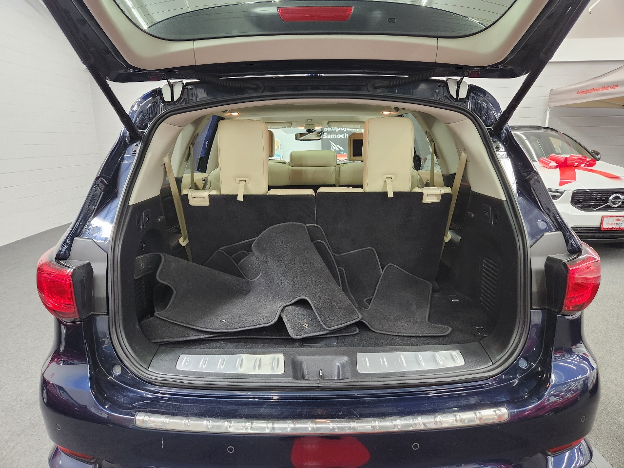 Infiniti QX60 Luxe 2019