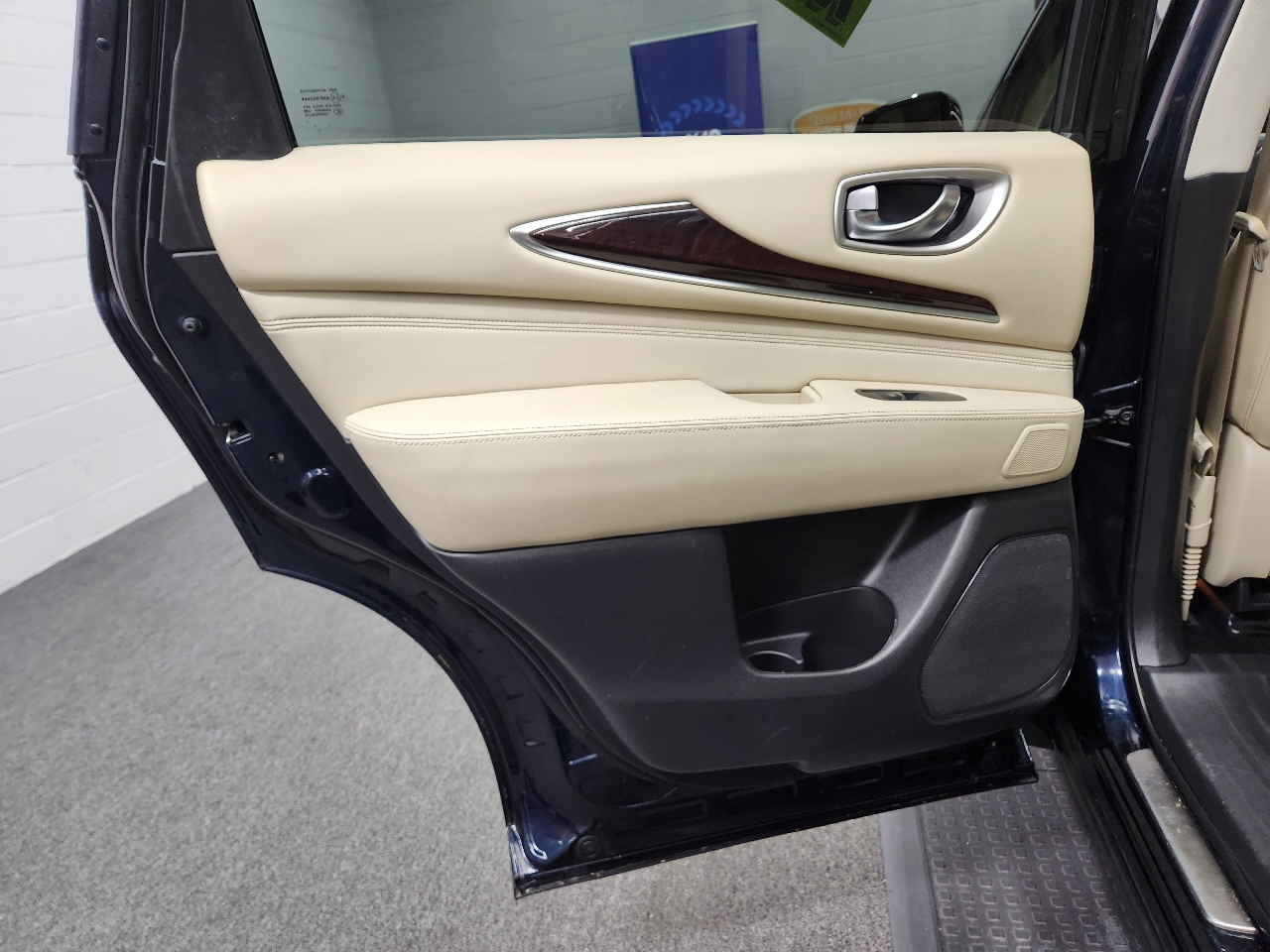 Infiniti QX60 Luxe 2019