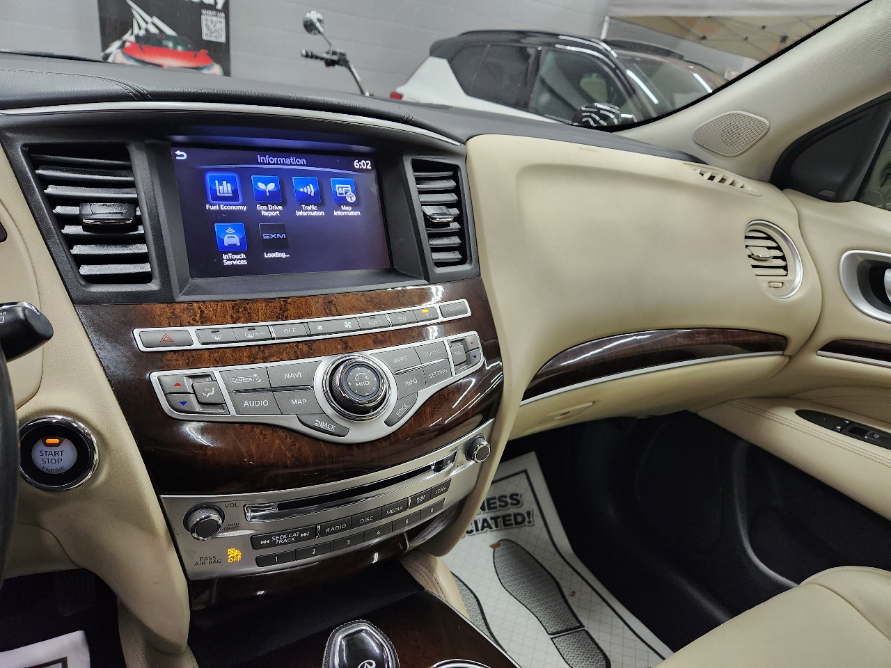 Infiniti QX60 Luxe 2019