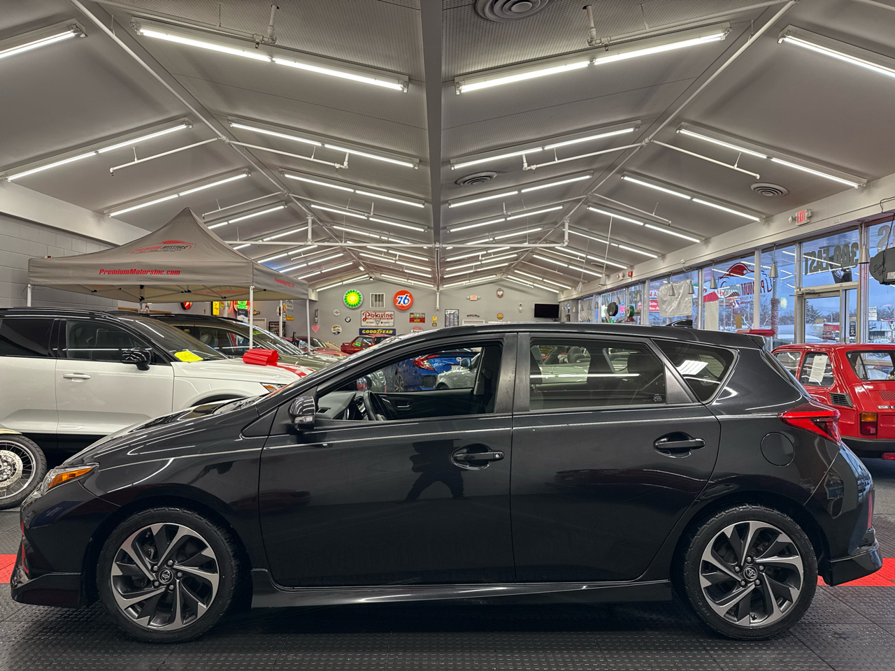 Toyota Corolla iM 4D Hatchback 2018