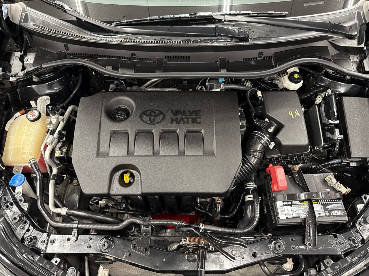 Toyota Corolla iM 4D Hatchback 2018