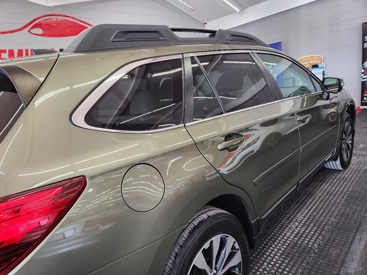 Subaru Outback  2017