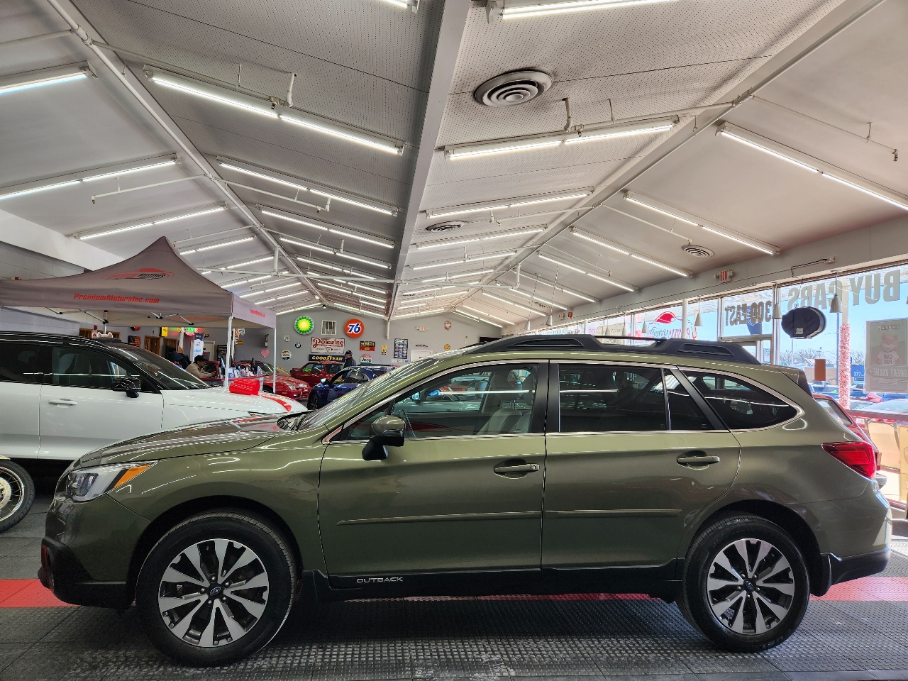 Subaru Outback  2017