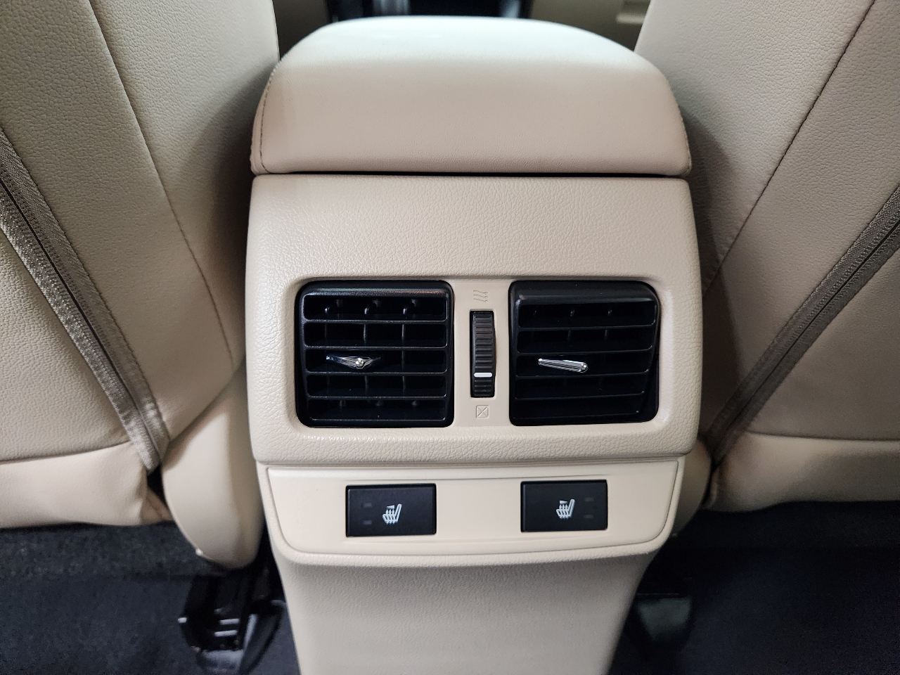 Subaru Outback  2017