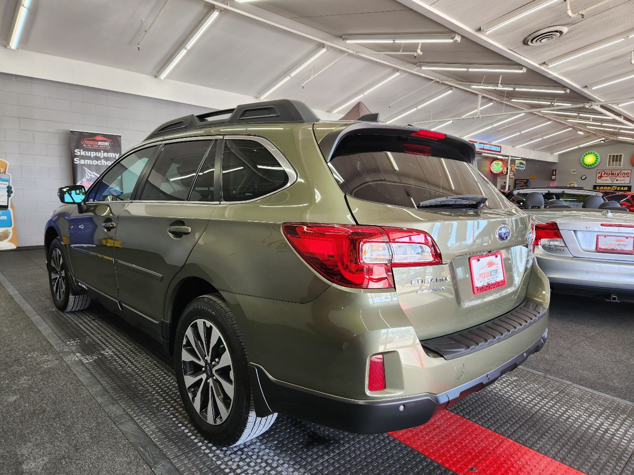 Subaru Outback  2017