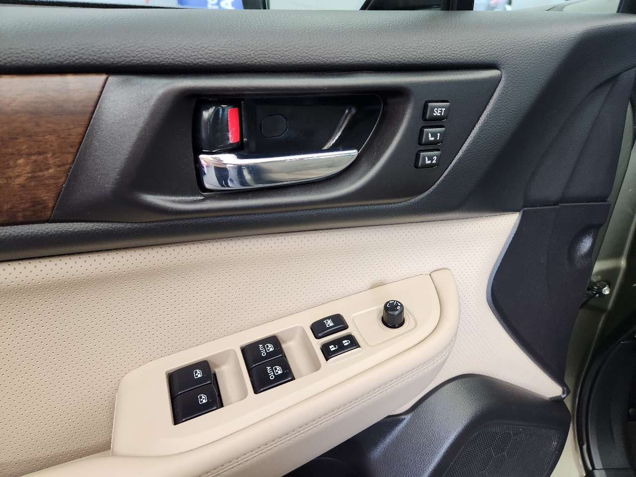 Subaru Outback  2017