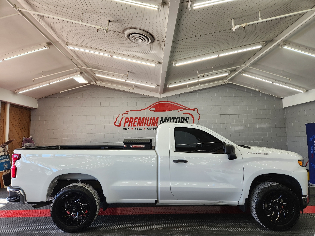 2020 Chevrolet Silverado 1500 1LT Regular Cab 2WD