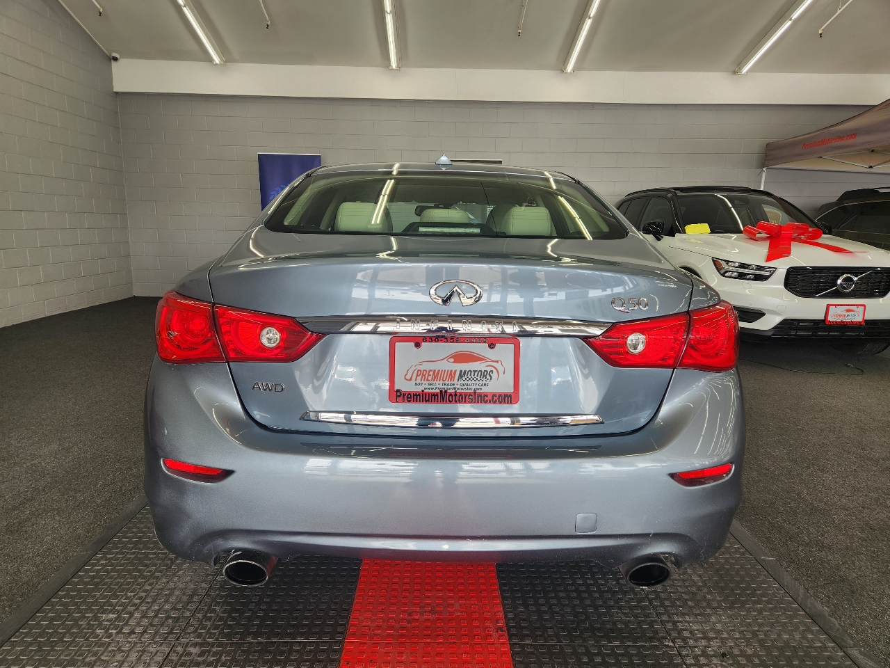 Infiniti Q50 Premium 2017