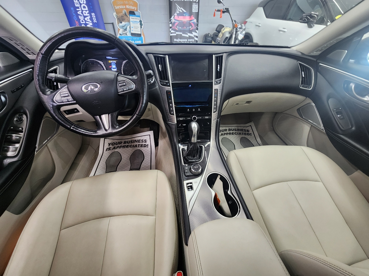 Infiniti Q50 Premium 2017