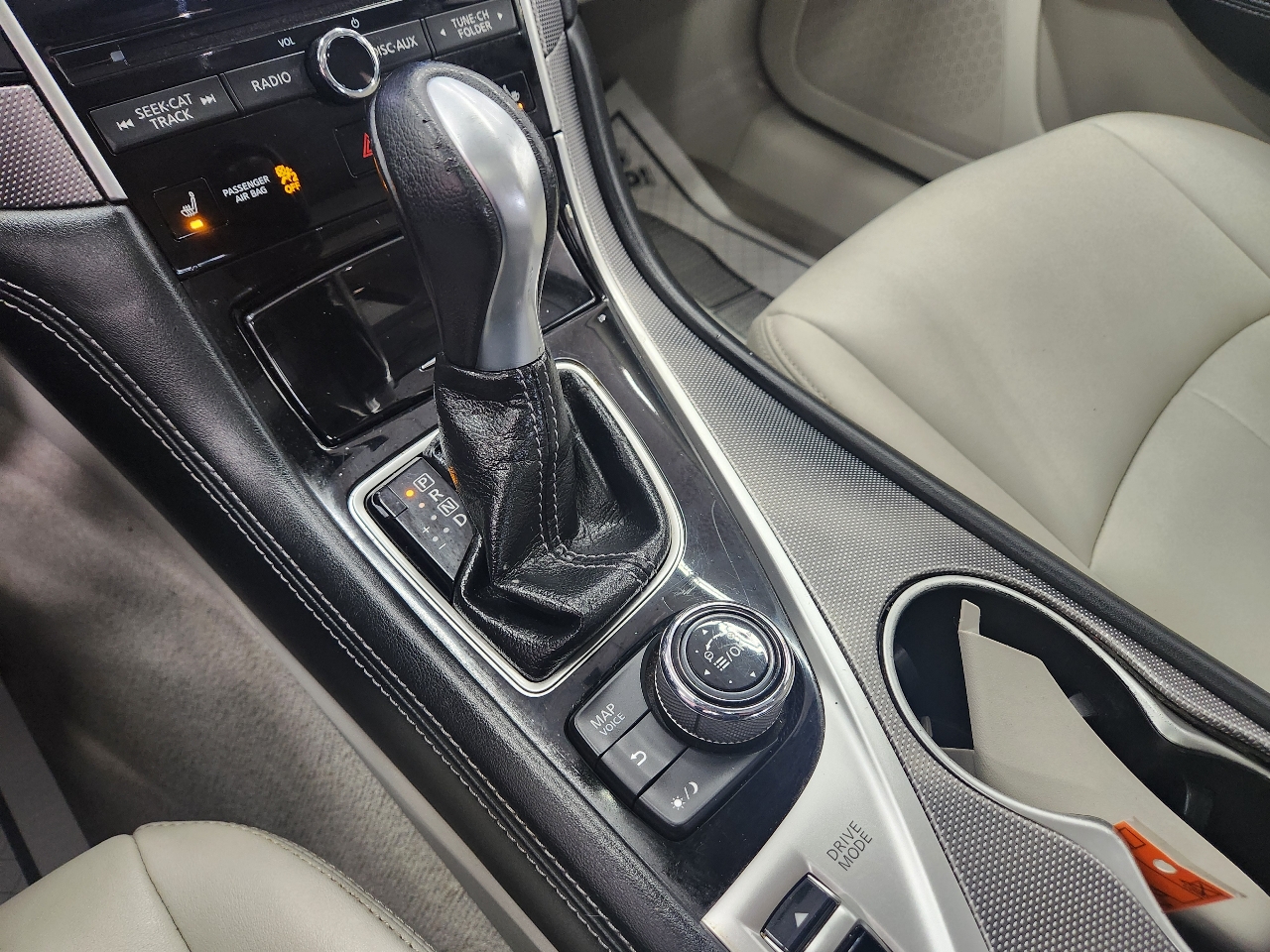 Infiniti Q50 Premium 2017