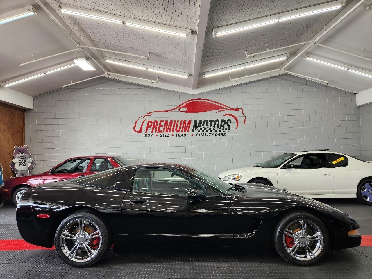 2001 Chevrolet Corvette 1LT 2D Coupe