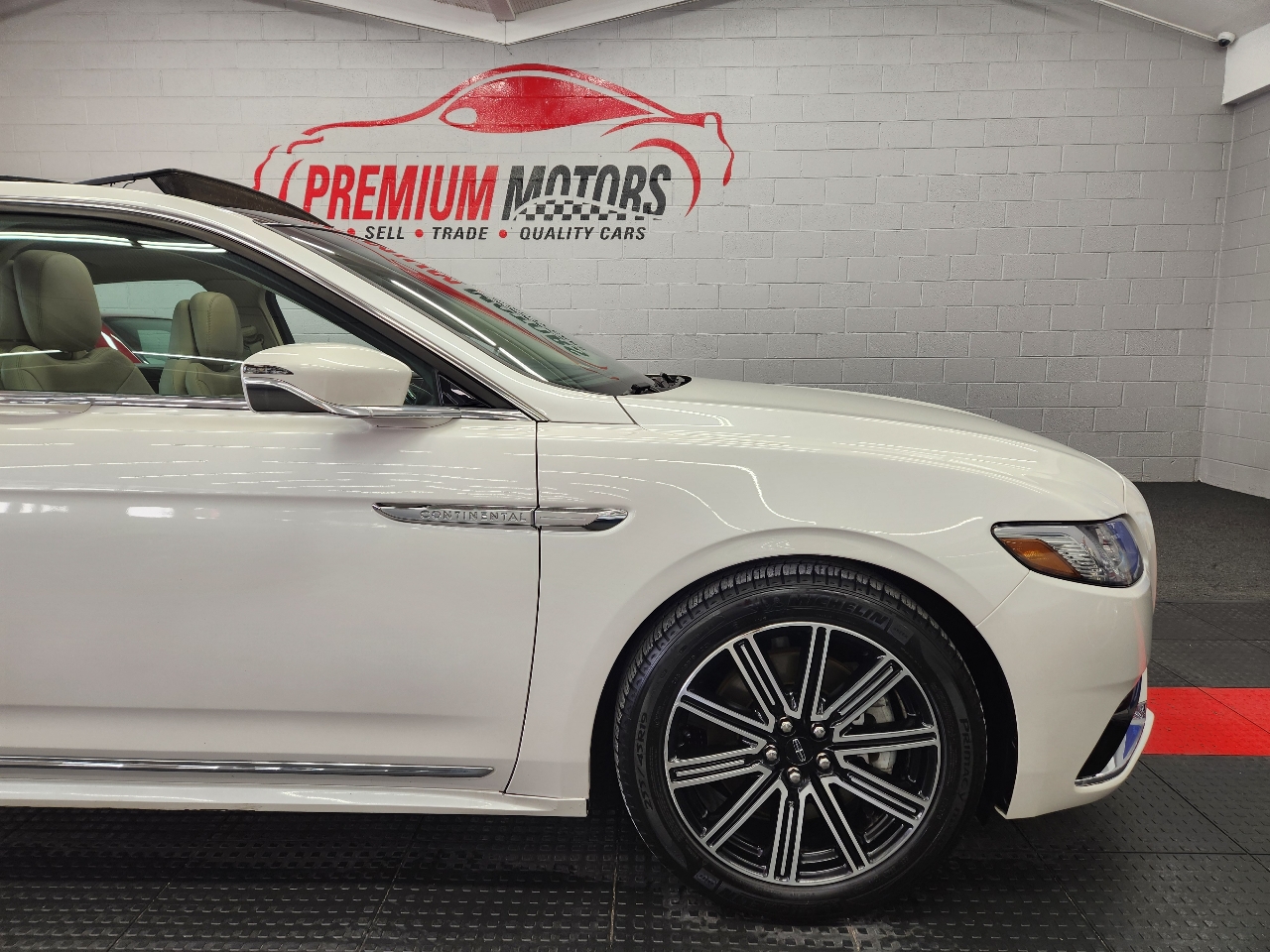 Lincoln Continental  2017